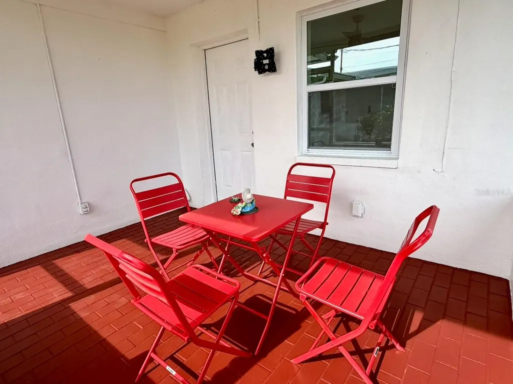 3662 97th Avenue N Pinellas Park FL 33782