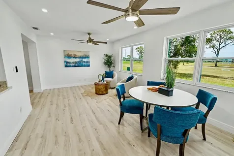 3662 97th Avenue N Pinellas Park FL 33782