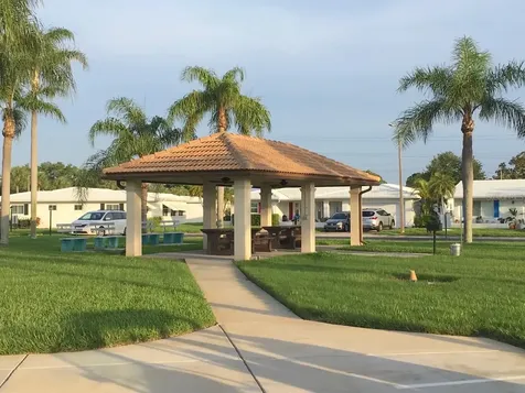 3662 97th Avenue N Pinellas Park FL 33782