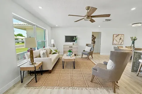 3662 97th Avenue N Pinellas Park FL 33782