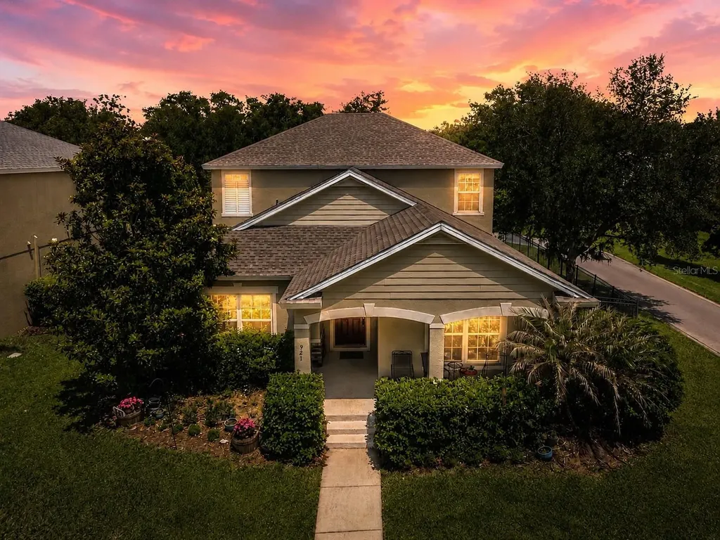 921 Bending Oak Trail Winter Garden FL 34787