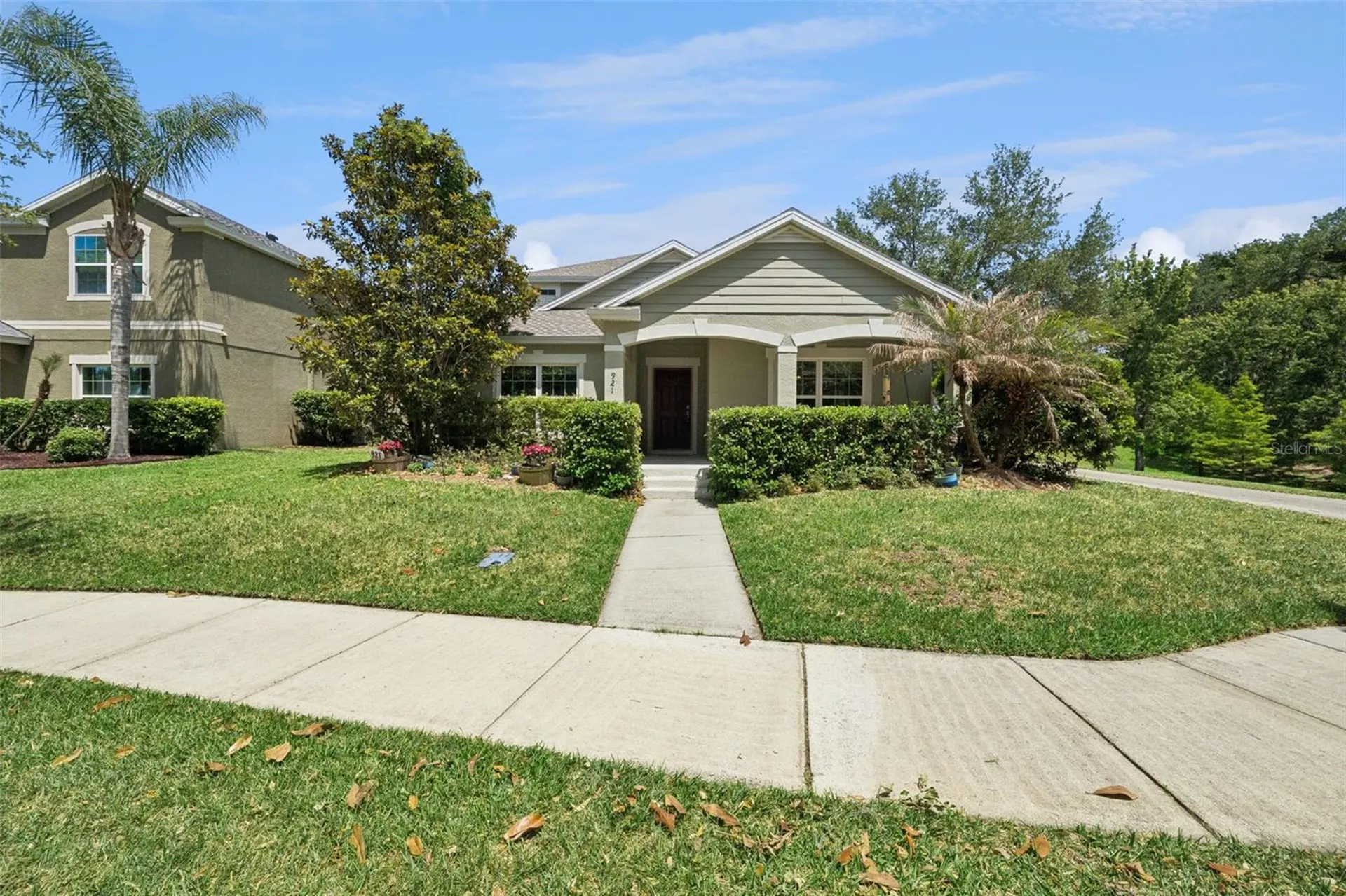 921 Bending Oak Trail Winter Garden FL 34787