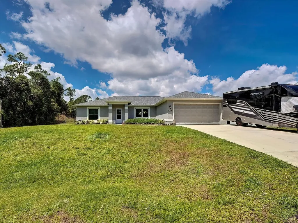 5236 Bannock Circle North Port FL 34288