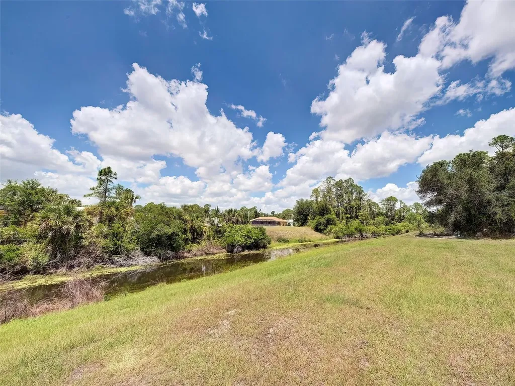 5236 Bannock Circle North Port FL 34288