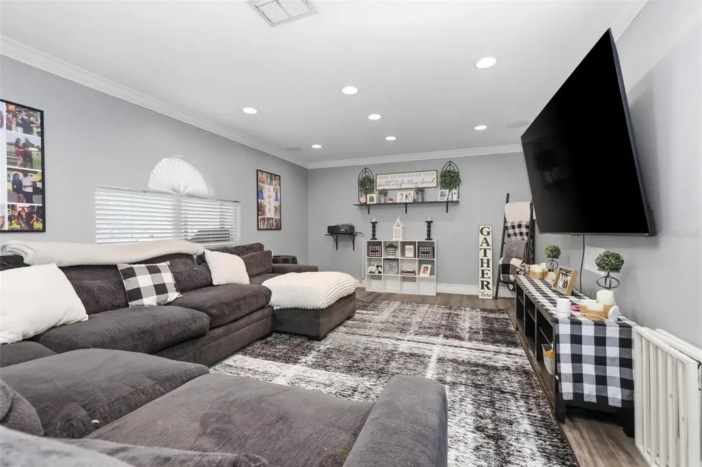 136 Oak View Place Sanford FL 32773