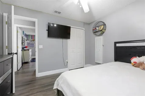 136 Oak View Place Sanford FL 32773