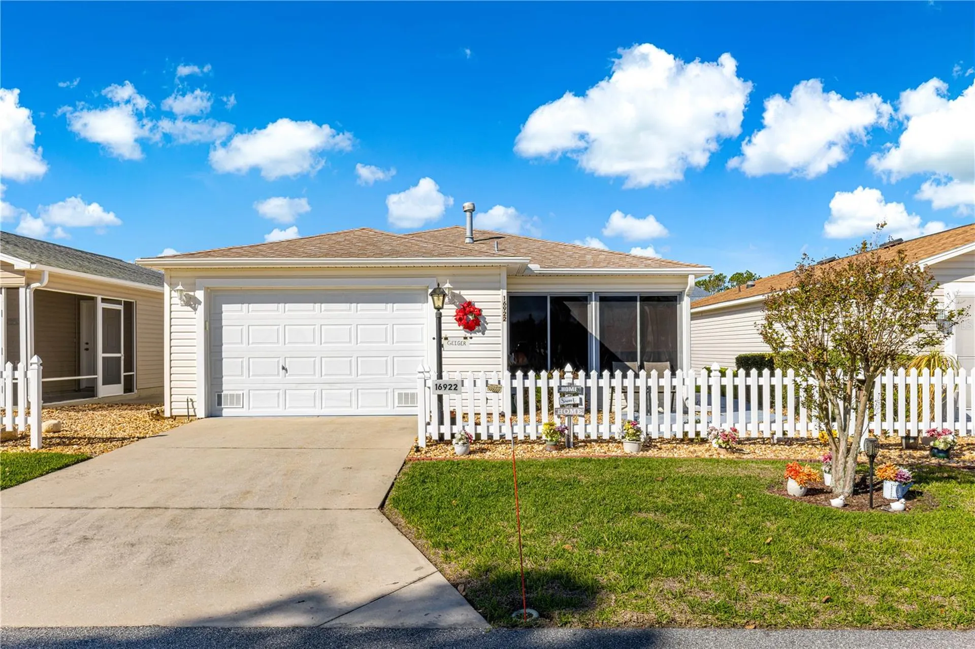 16922 SE 81st Charlesfort Avenue The Villages FL 32162