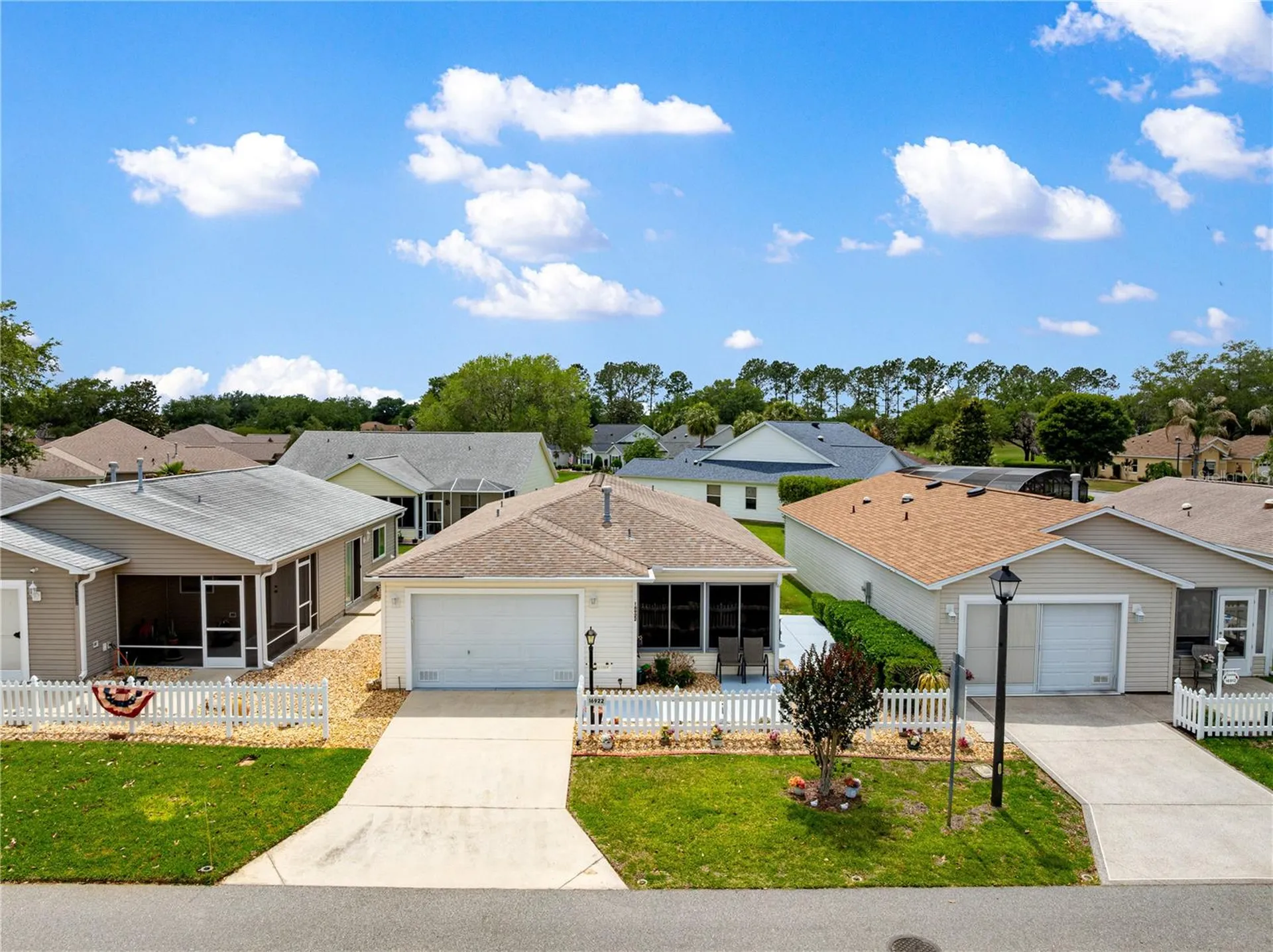 16922 SE 81st Charlesfort Avenue The Villages FL 32162