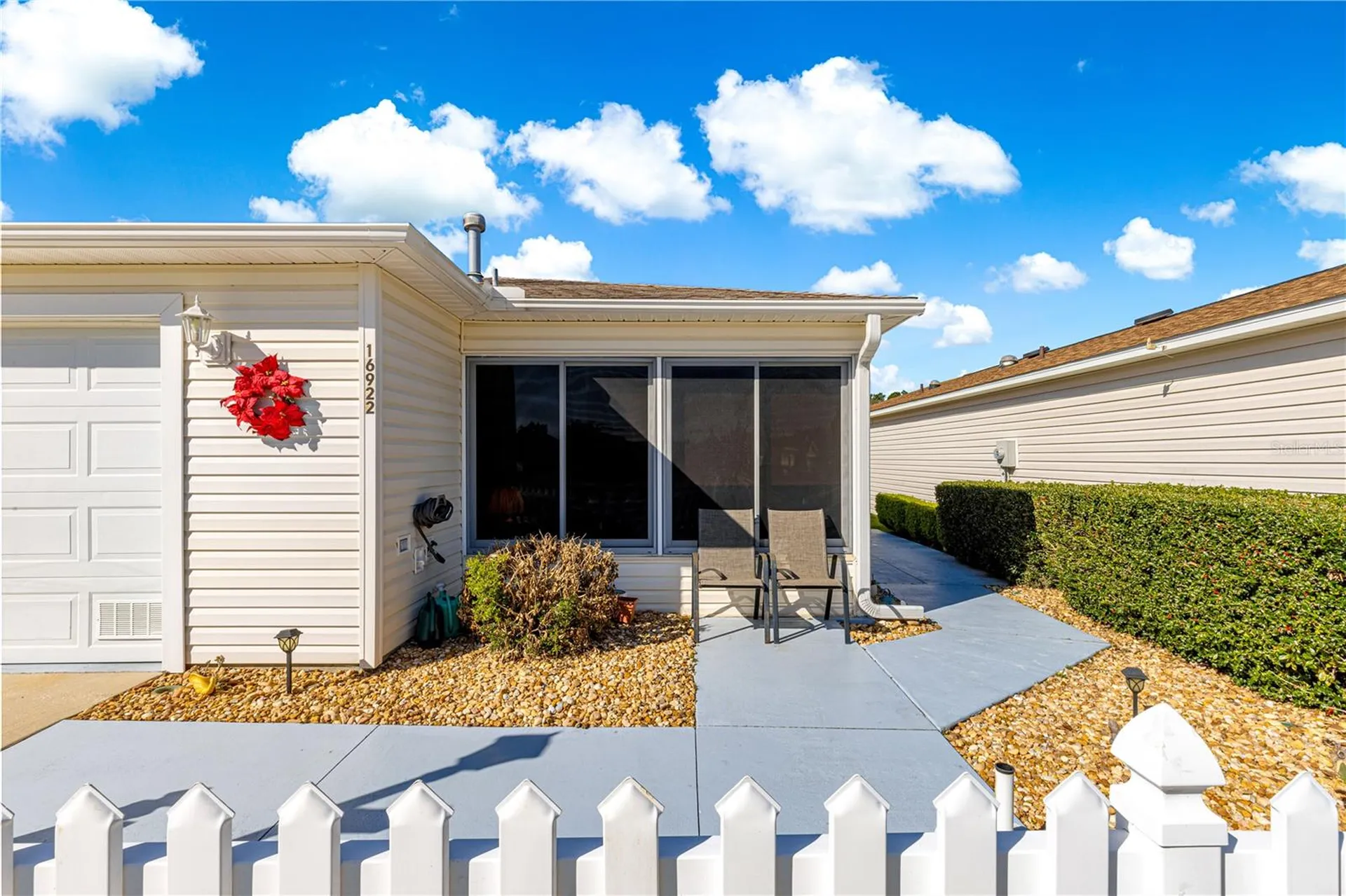 16922 SE 81st Charlesfort Avenue The Villages FL 32162