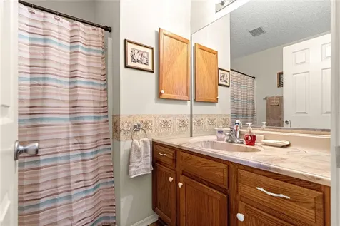 16922 SE 81st Charlesfort Avenue The Villages FL 32162