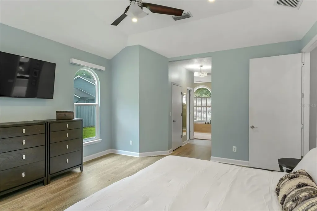 628 Longmeadow Circle Longwood FL 32779