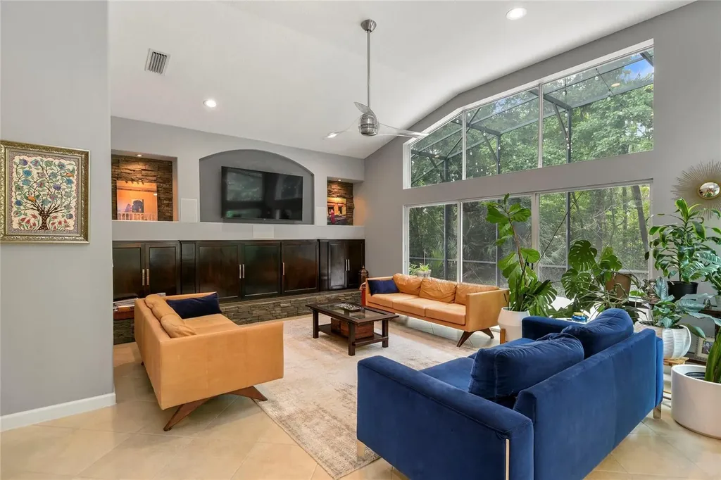 628 Longmeadow Circle Longwood FL 32779