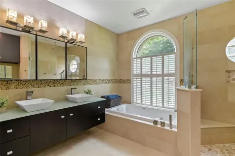 628 Longmeadow Circle Longwood FL 32779