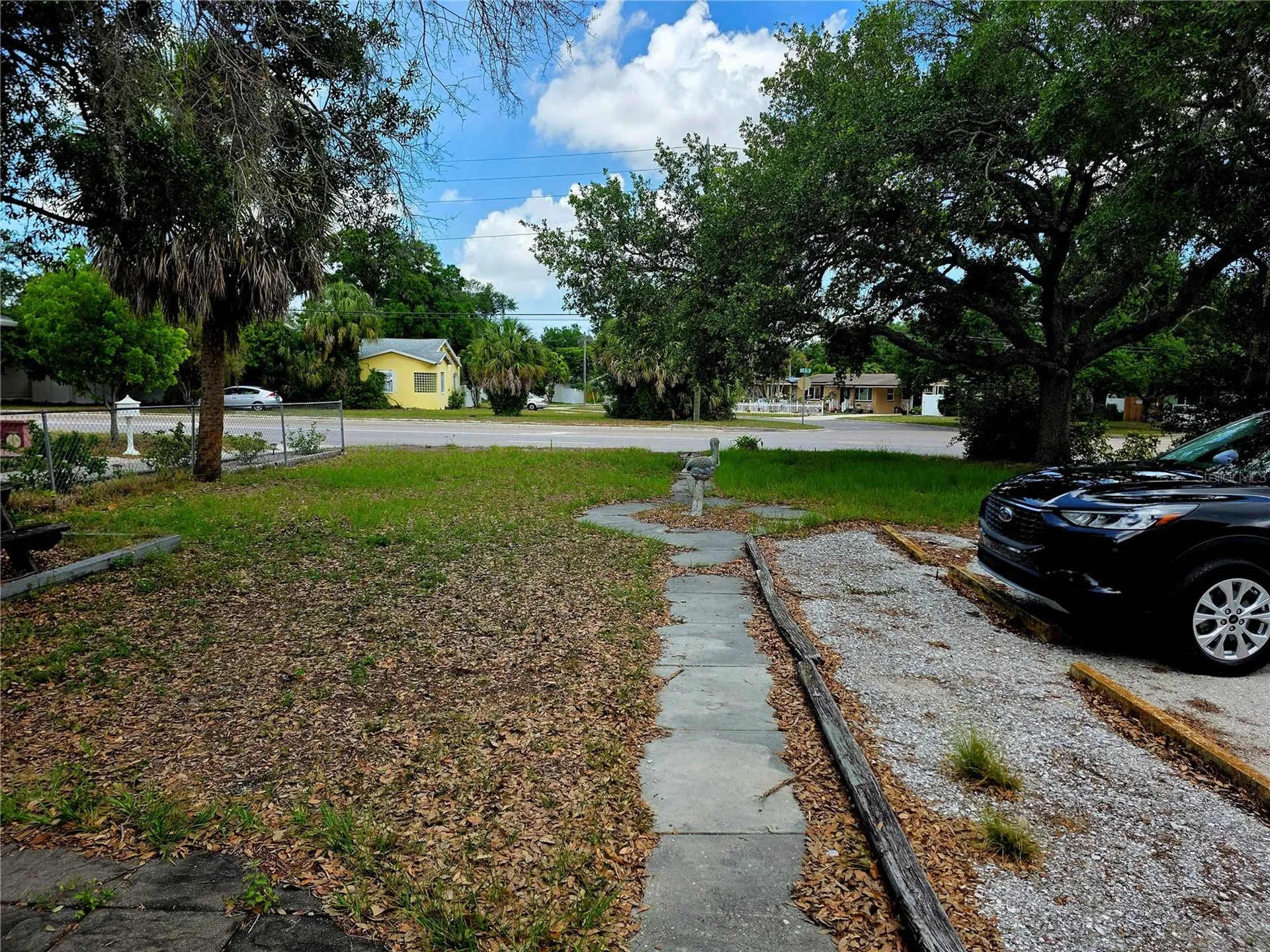 1204 38th Avenue N St Petersburg FL 33704