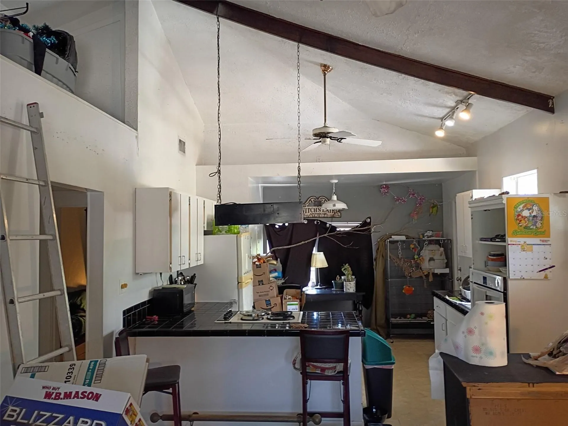 1204 38th Avenue N St Petersburg FL 33704