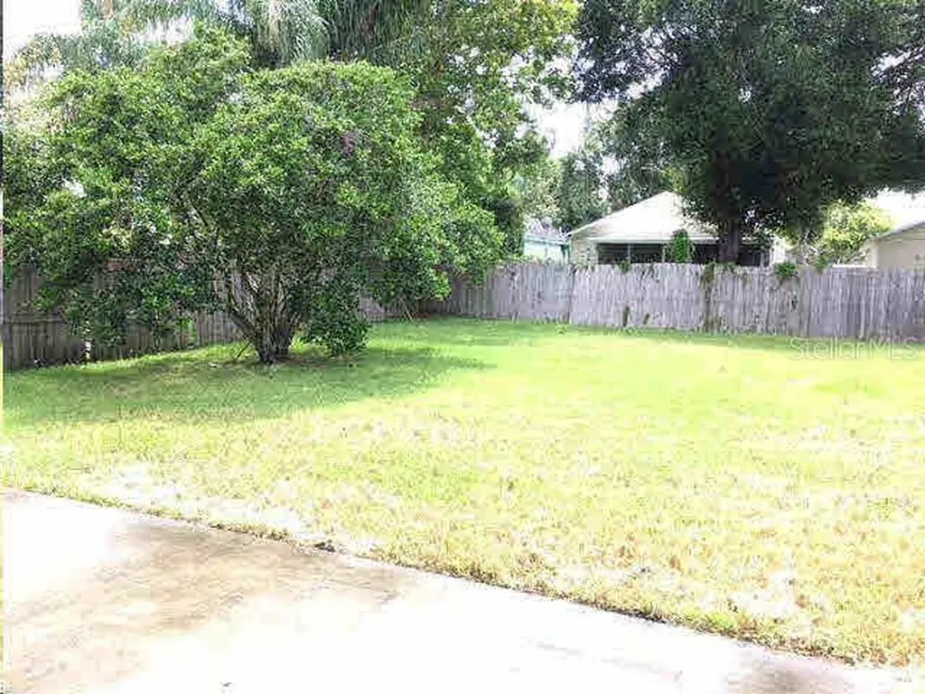 860 Maple Forest Drive Orlando FL 32825