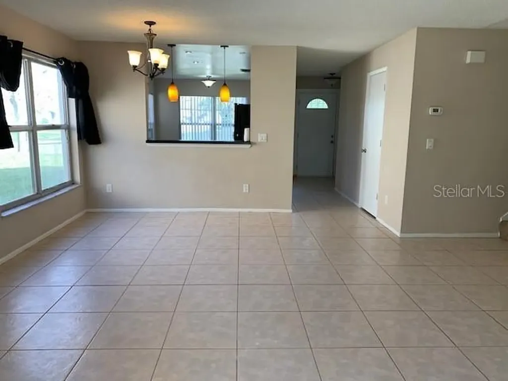 860 Maple Forest Drive Orlando FL 32825