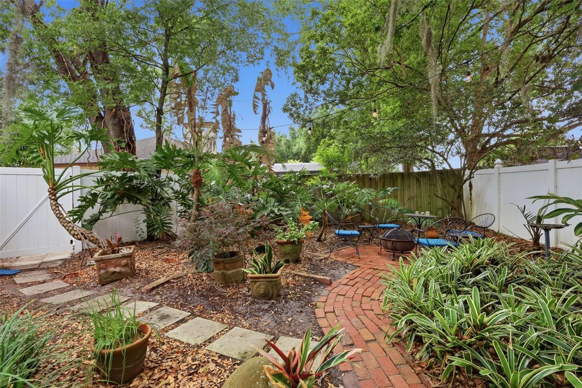 4193 Conway Place Circle Orlando FL 32812