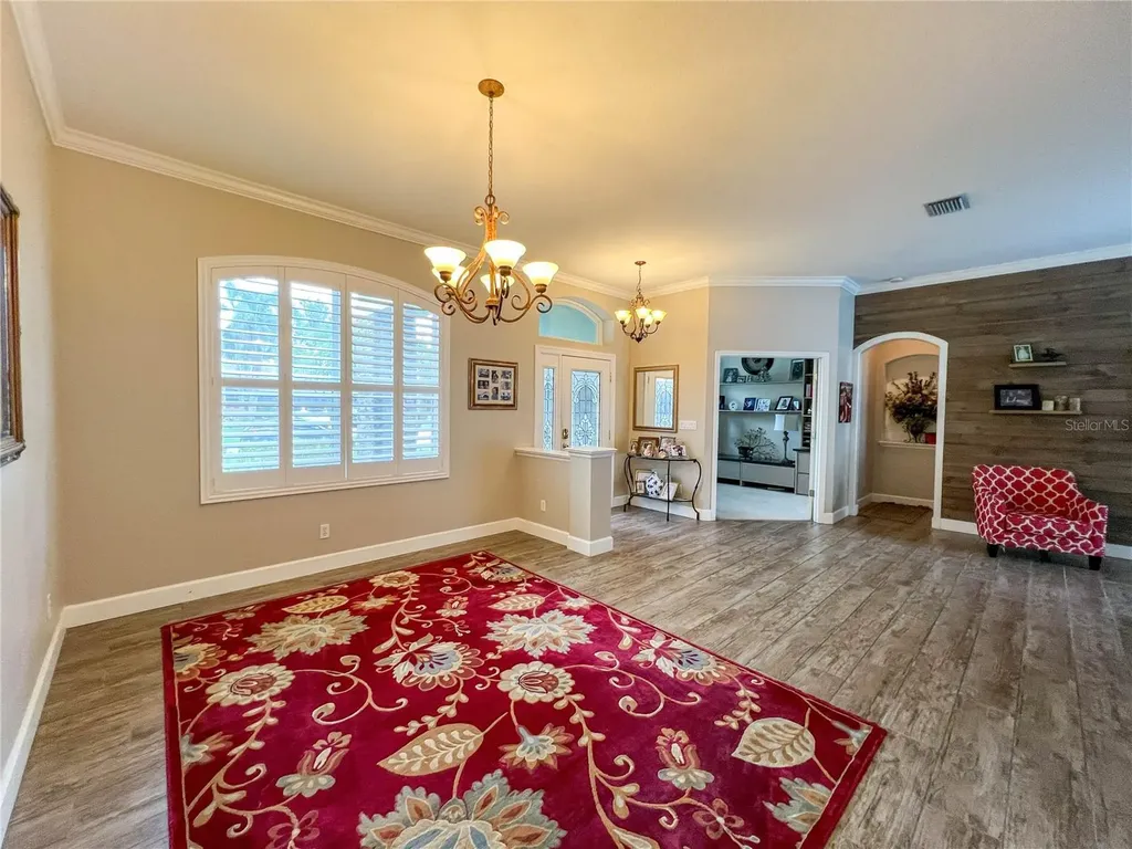 10744 57th Street N Pinellas Park FL 33782