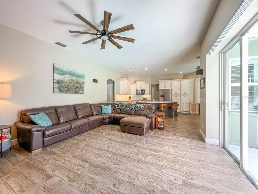 10744 57th Street N Pinellas Park FL 33782