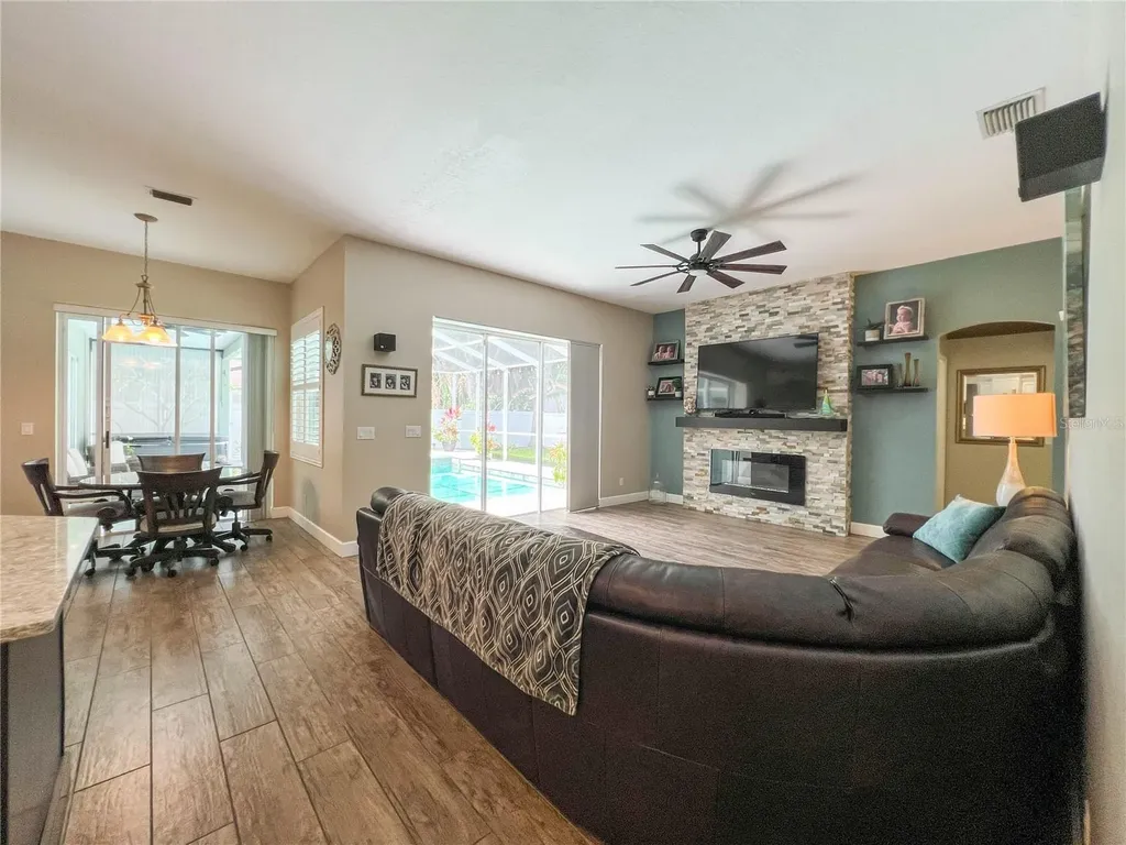 10744 57th Street N Pinellas Park FL 33782