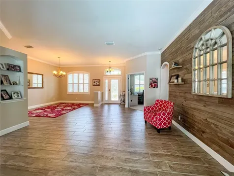 10744 57th Street N Pinellas Park FL 33782