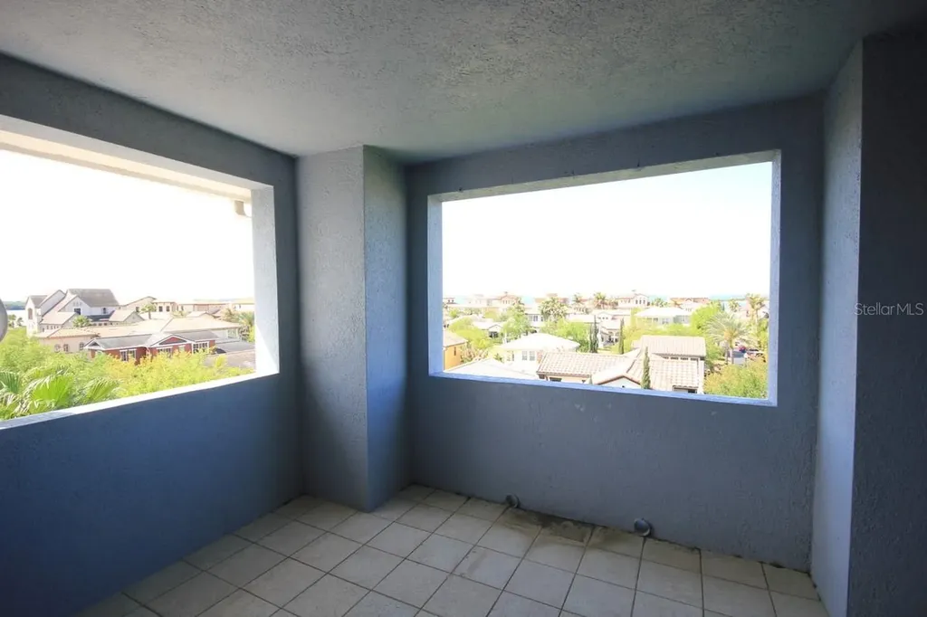 6002 Yeats Manor Drive Tampa FL 33616