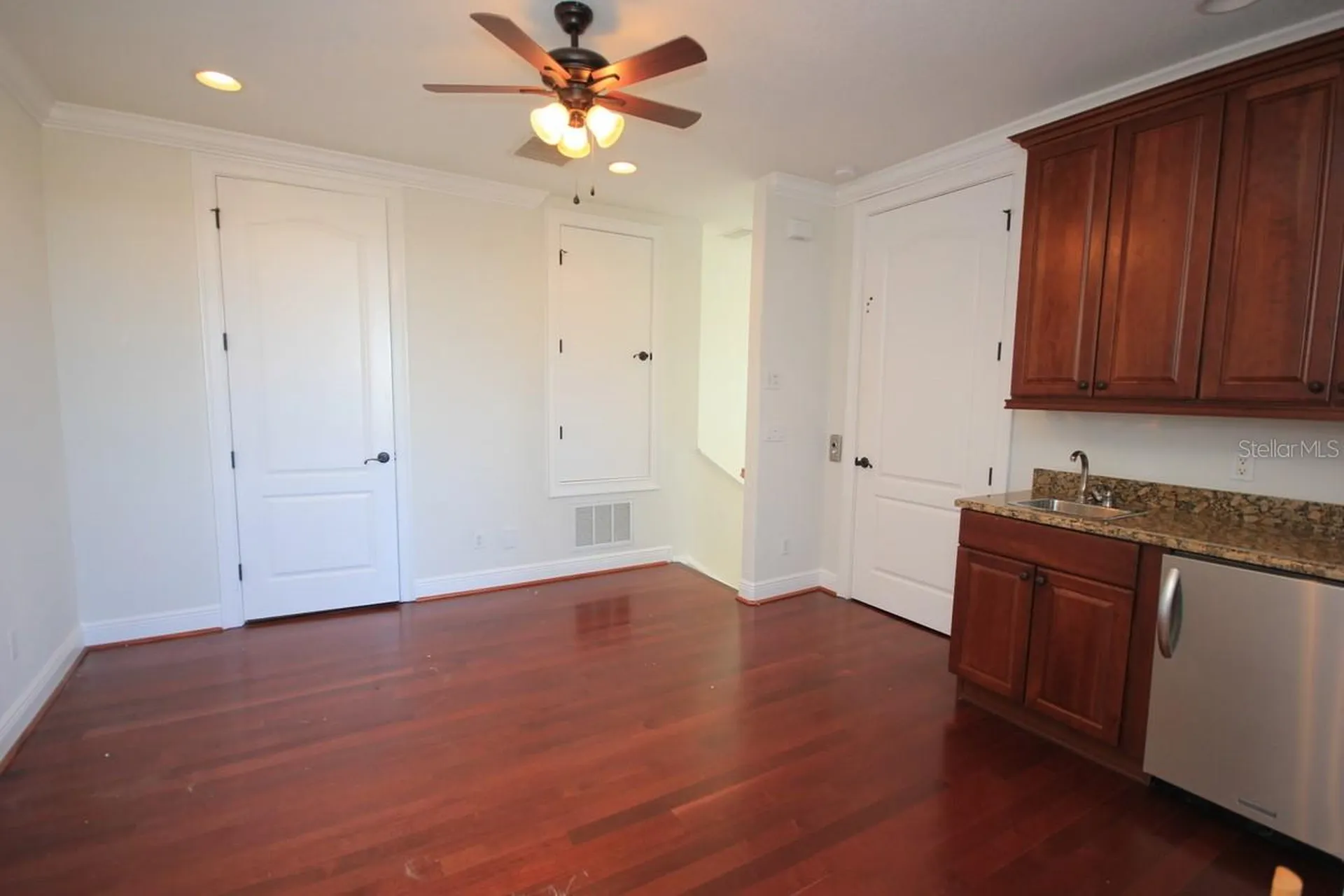 6002 Yeats Manor Drive Tampa FL 33616