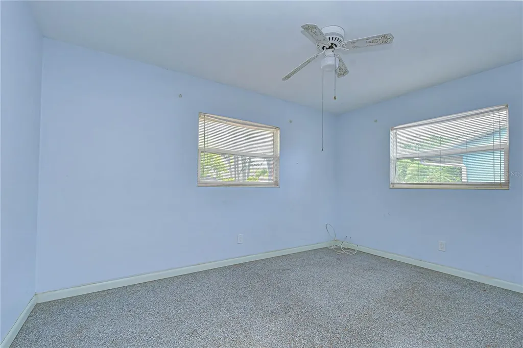 6710 35th Terrace N St Petersburg FL 33710