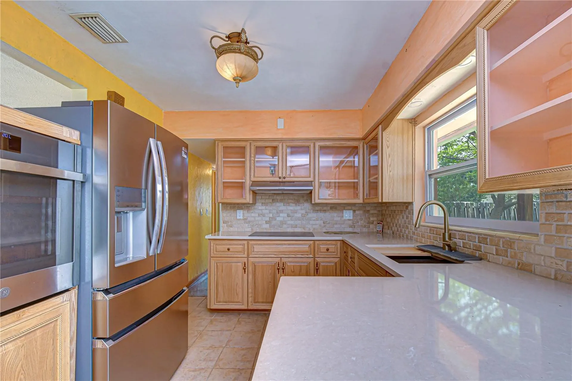 6710 35th Terrace N St Petersburg FL 33710