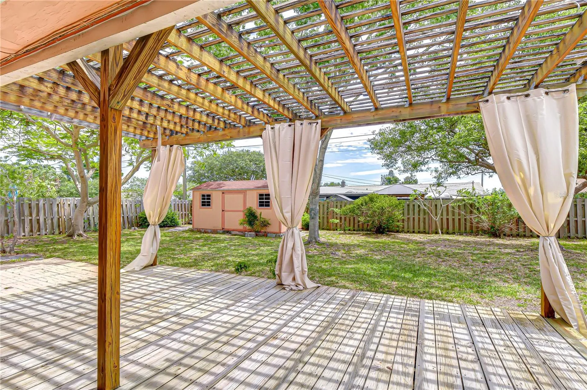 6710 35th Terrace N St Petersburg FL 33710