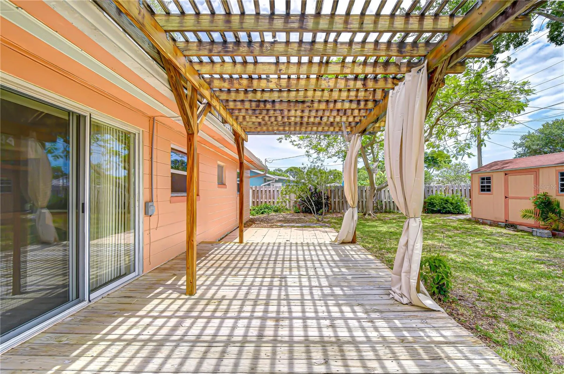 6710 35th Terrace N St Petersburg FL 33710