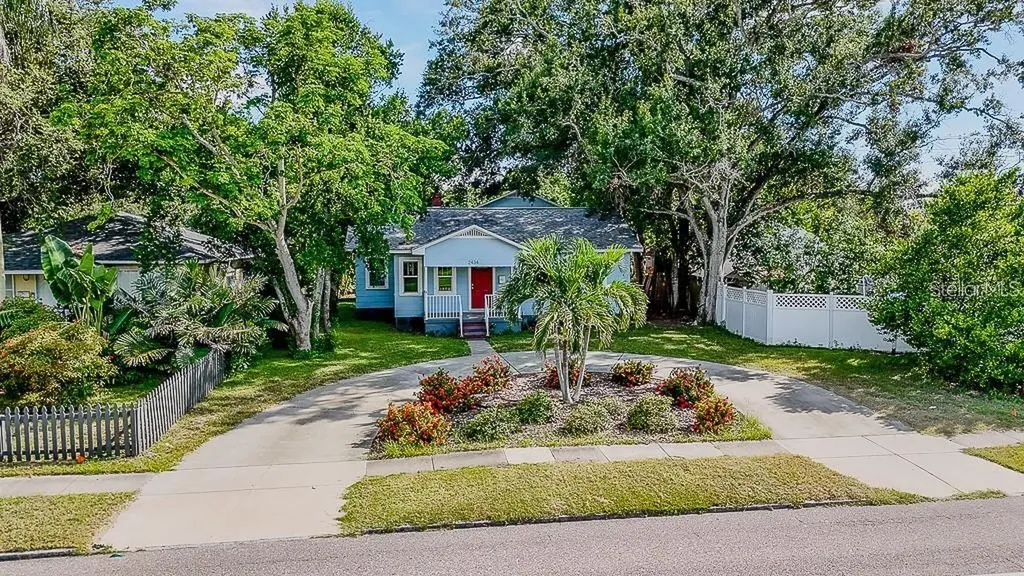 2434 9th Avenue N St Petersburg FL 33713