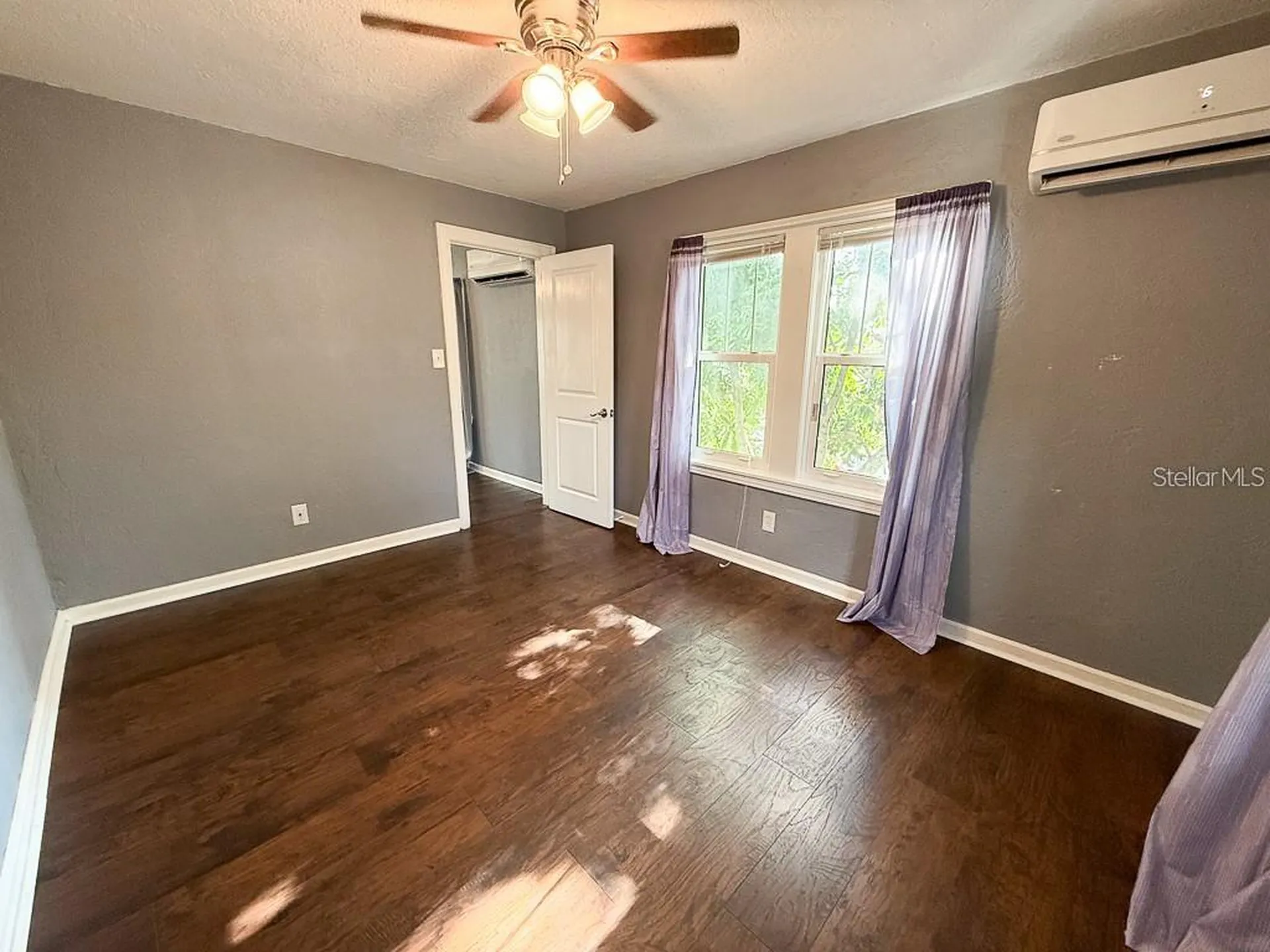 2434 9th Avenue N St Petersburg FL 33713