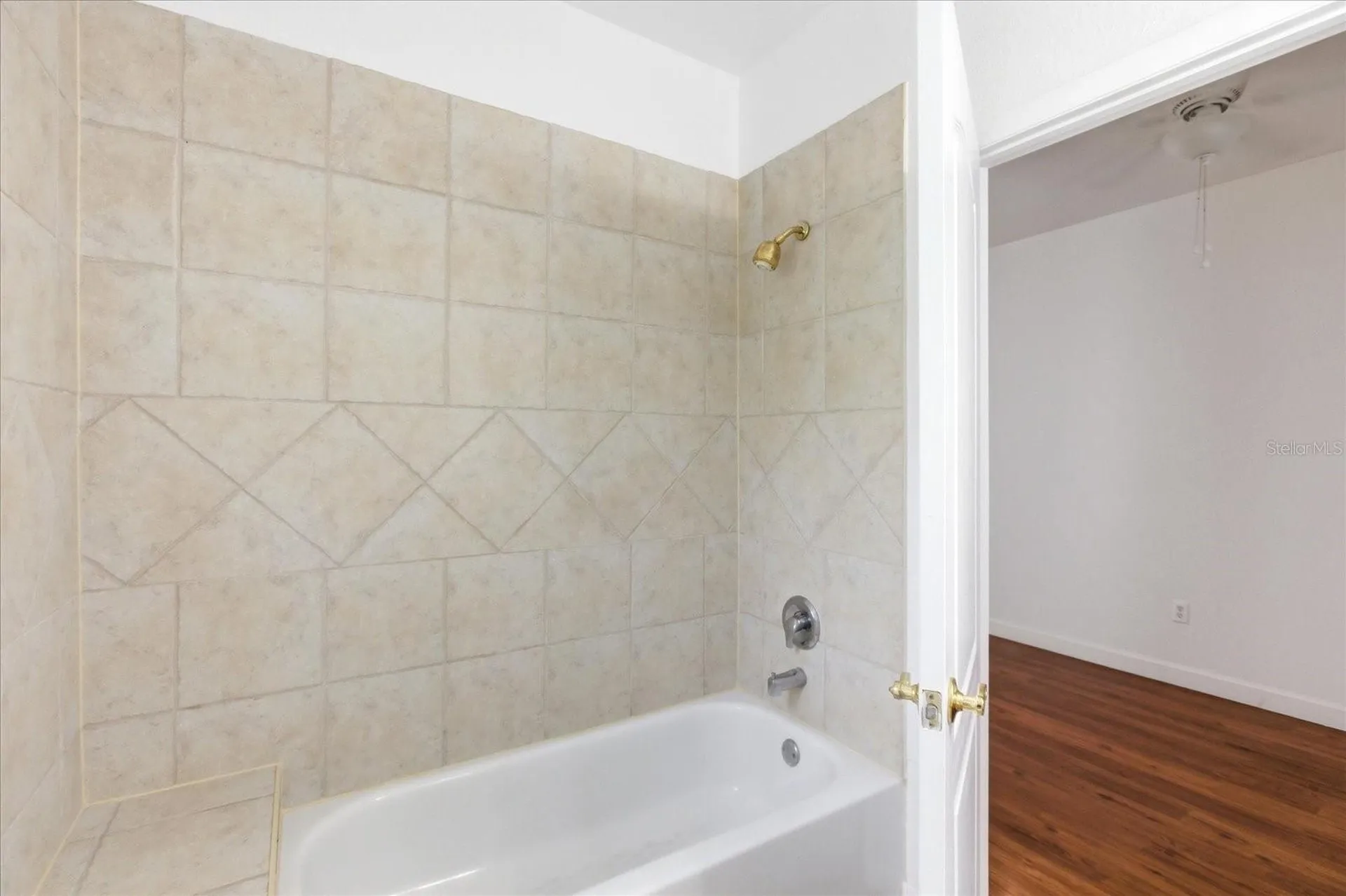3310 Harrison Avenue Orlando FL 32804