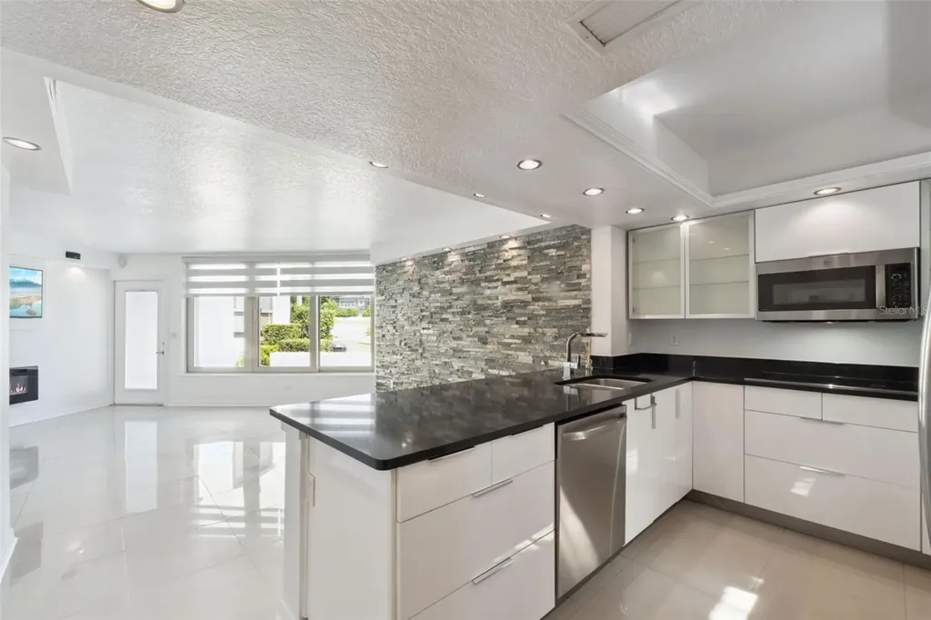 1111 Encourte Green Apopka FL 32712