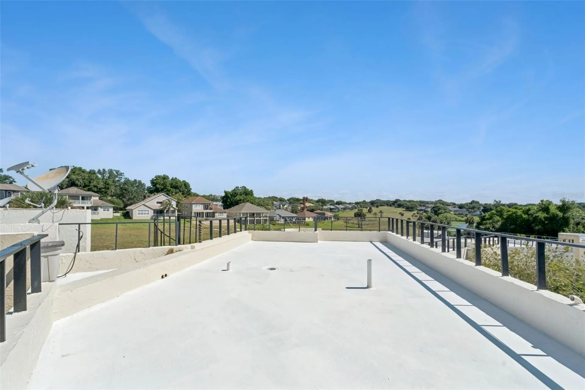 1111 Encourte Green Apopka FL 32712