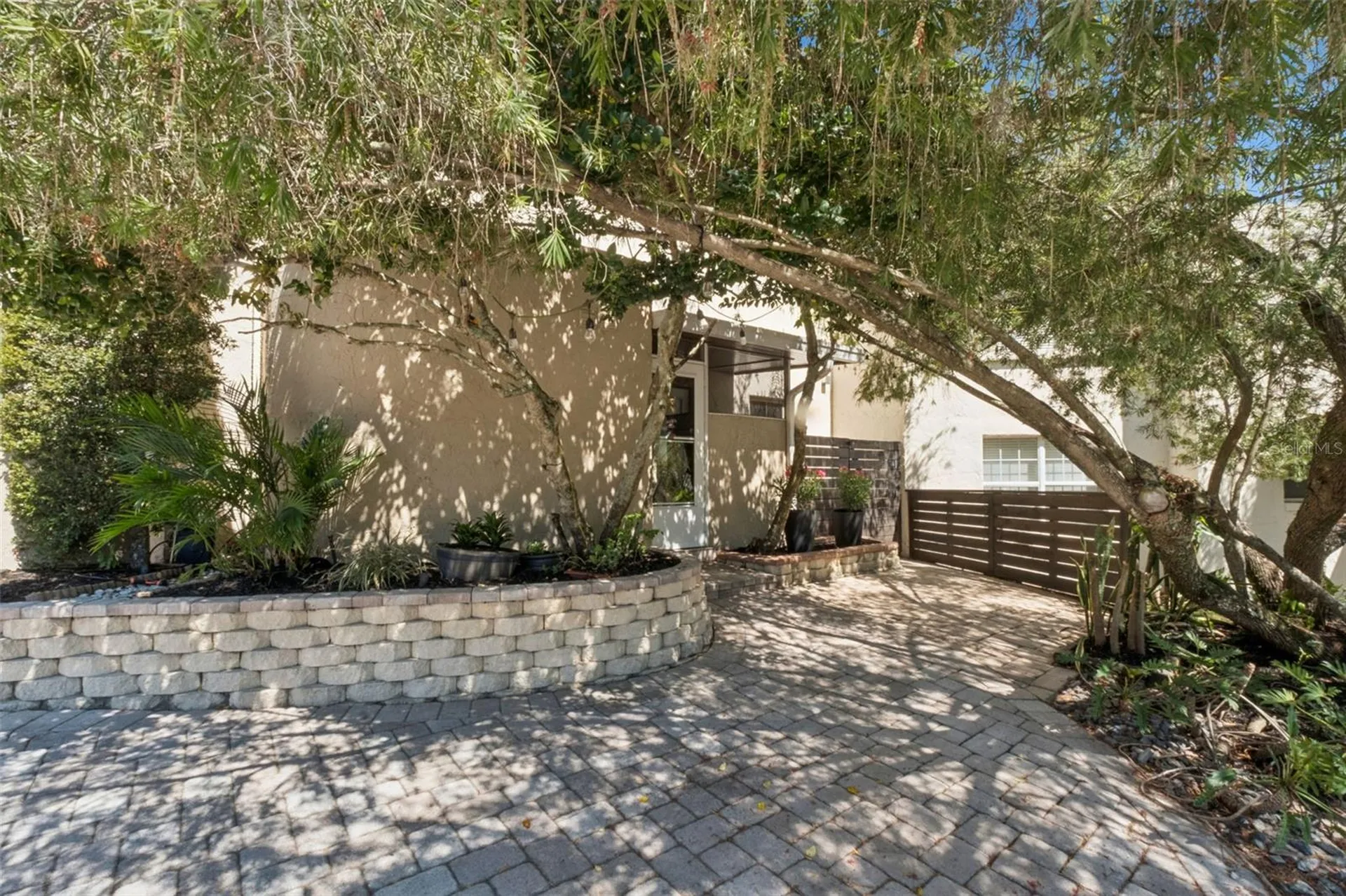 1111 Encourte Green Apopka FL 32712