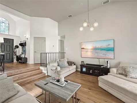 331 Cascade Lane Palm Harbor FL 34684