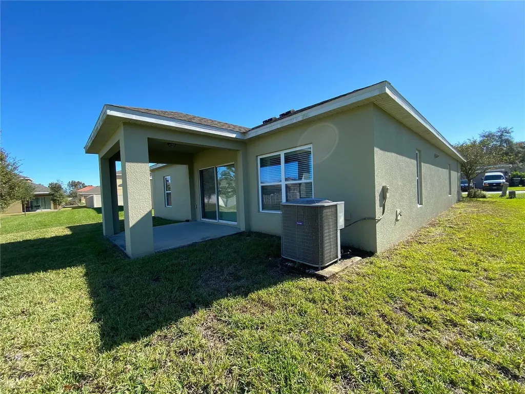 231 Salamanca Road Davenport FL 33837