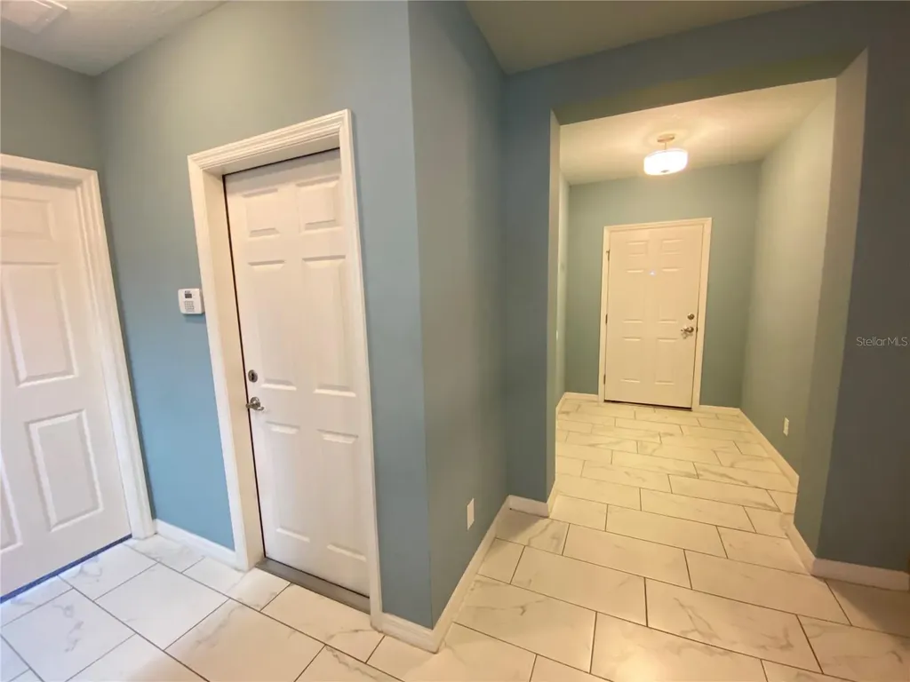 231 Salamanca Road Davenport FL 33837