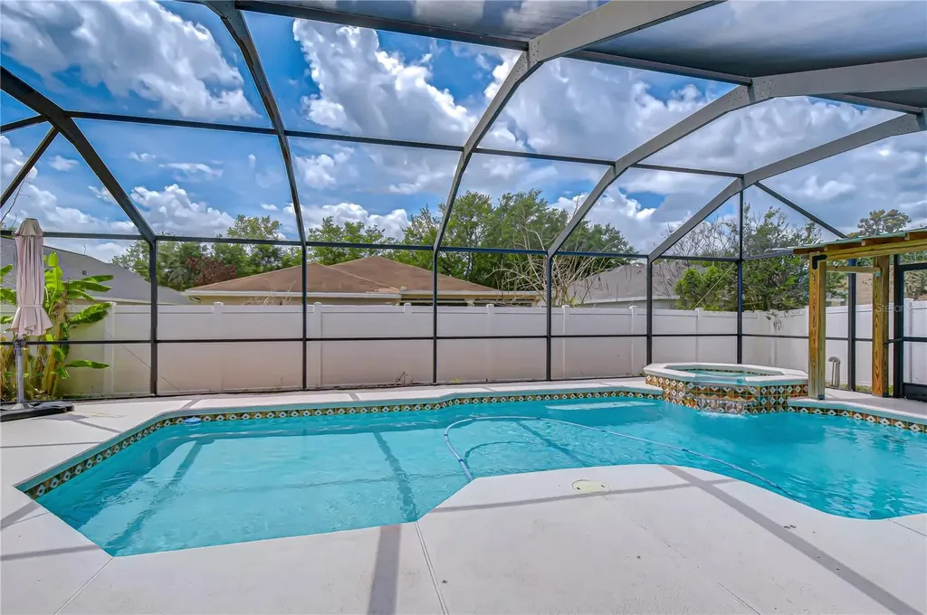 2617 Allwood Avenue Valrico FL 33596