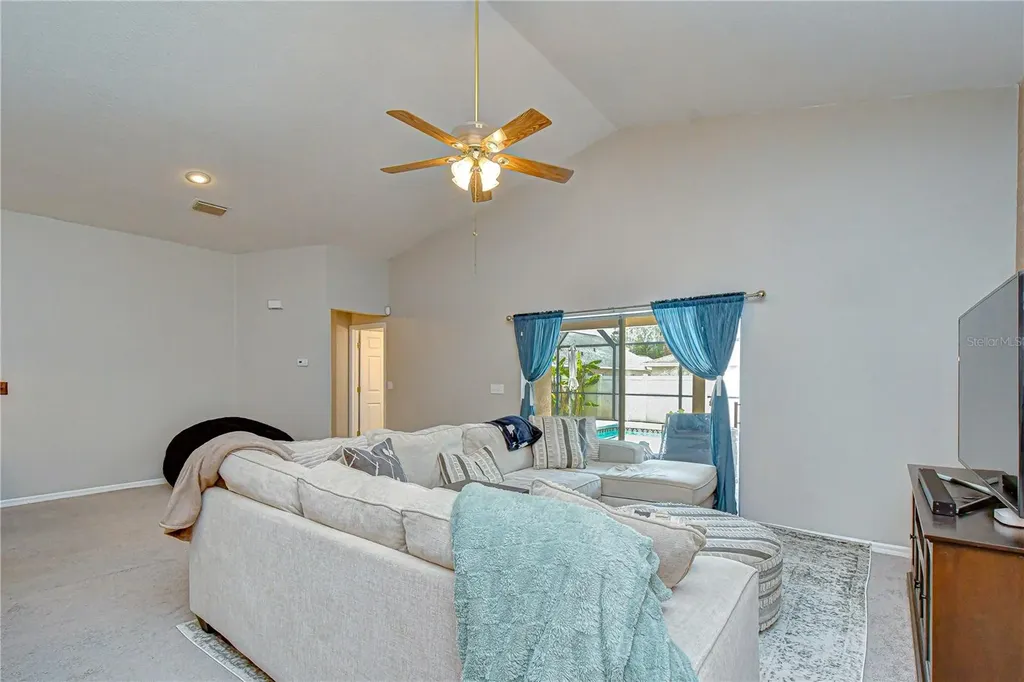 2617 Allwood Avenue Valrico FL 33596