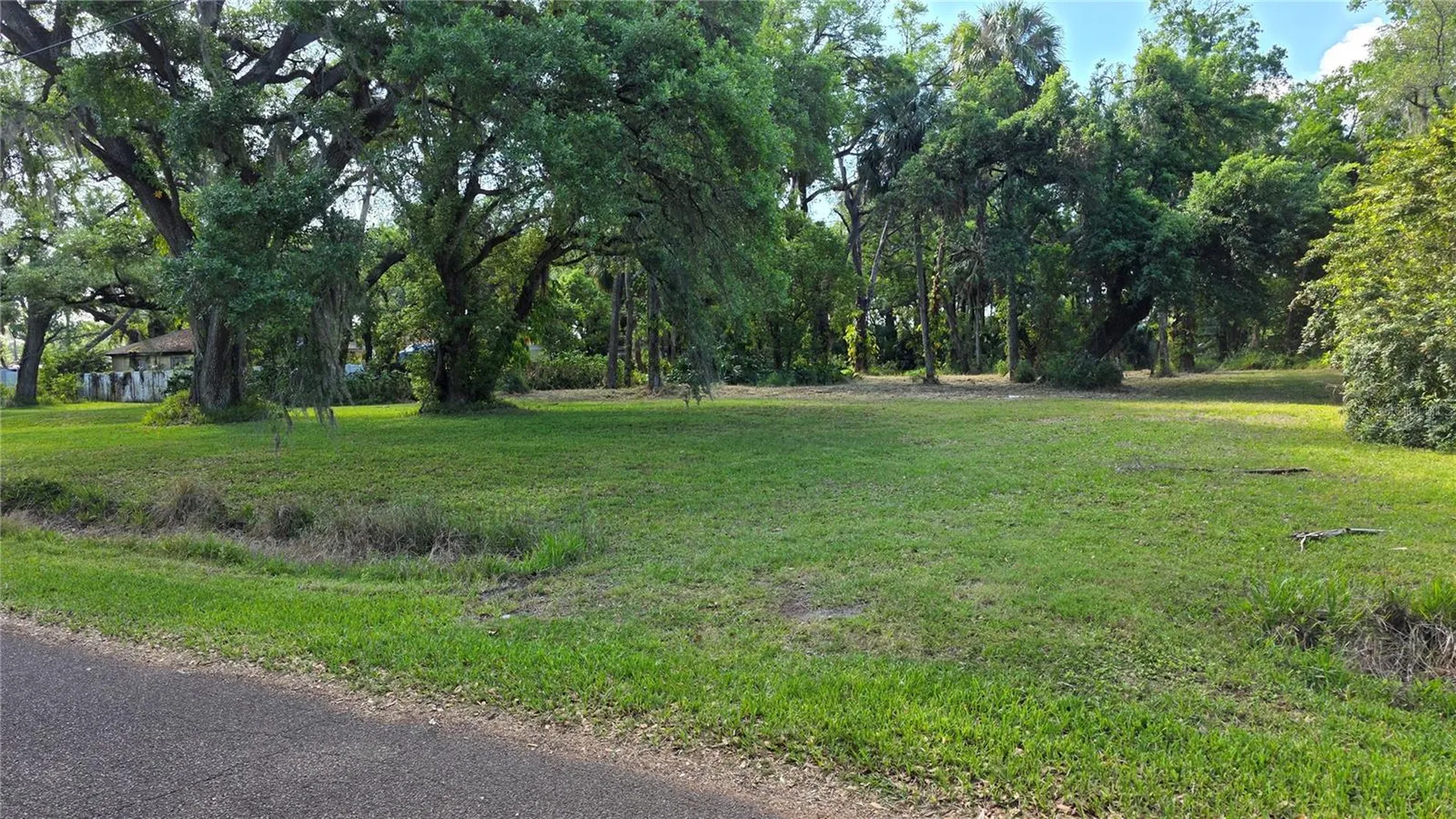 2319 S 50th Street Tampa FL 33619