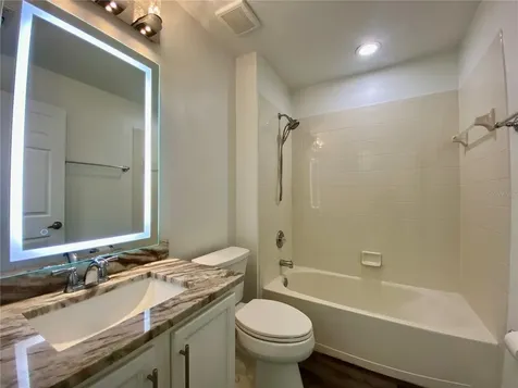 10264 Oak Crest Road Orlando FL 32829