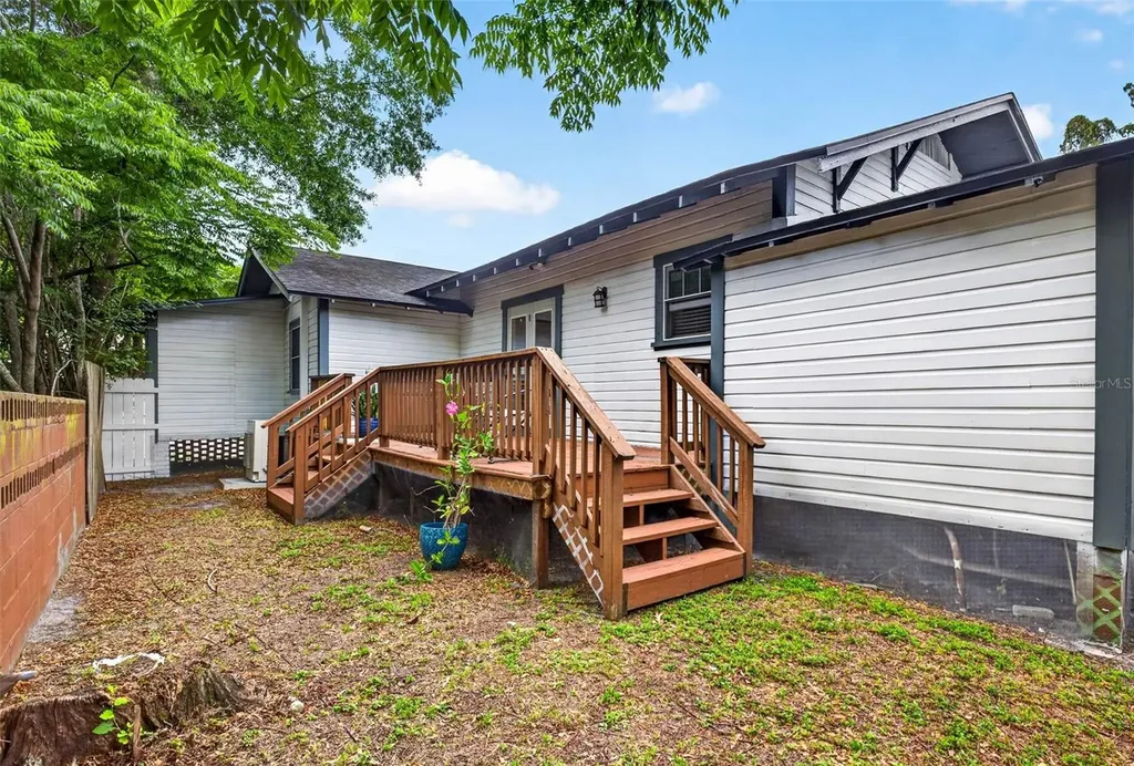 3007 N Central Avenue Tampa FL 33603