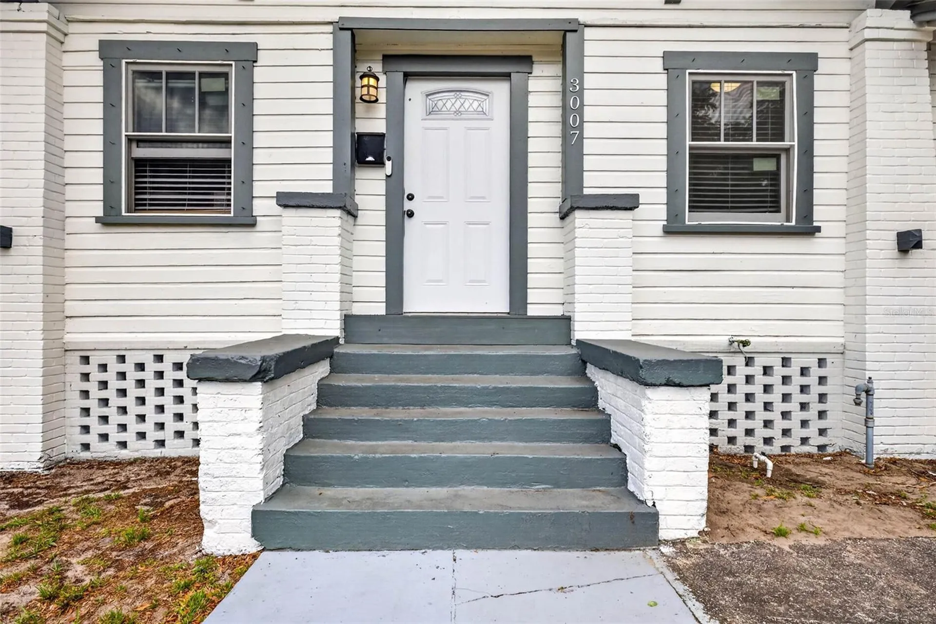 3007 N Central Avenue Tampa FL 33603