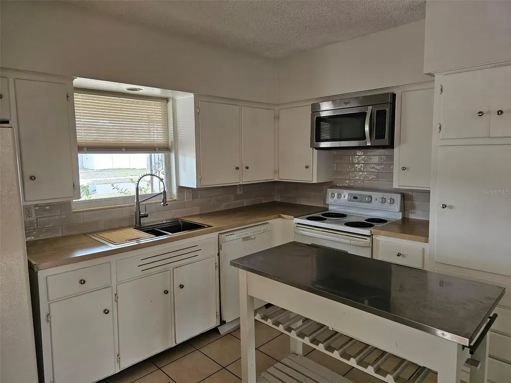 7409 Manatee Street Sarasota FL 34243