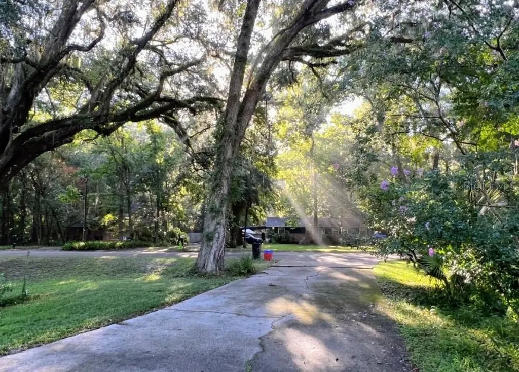 5212 NW 56th Court Gainesville FL 32653