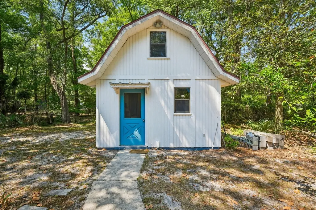 5212 NW 56th Court Gainesville FL 32653